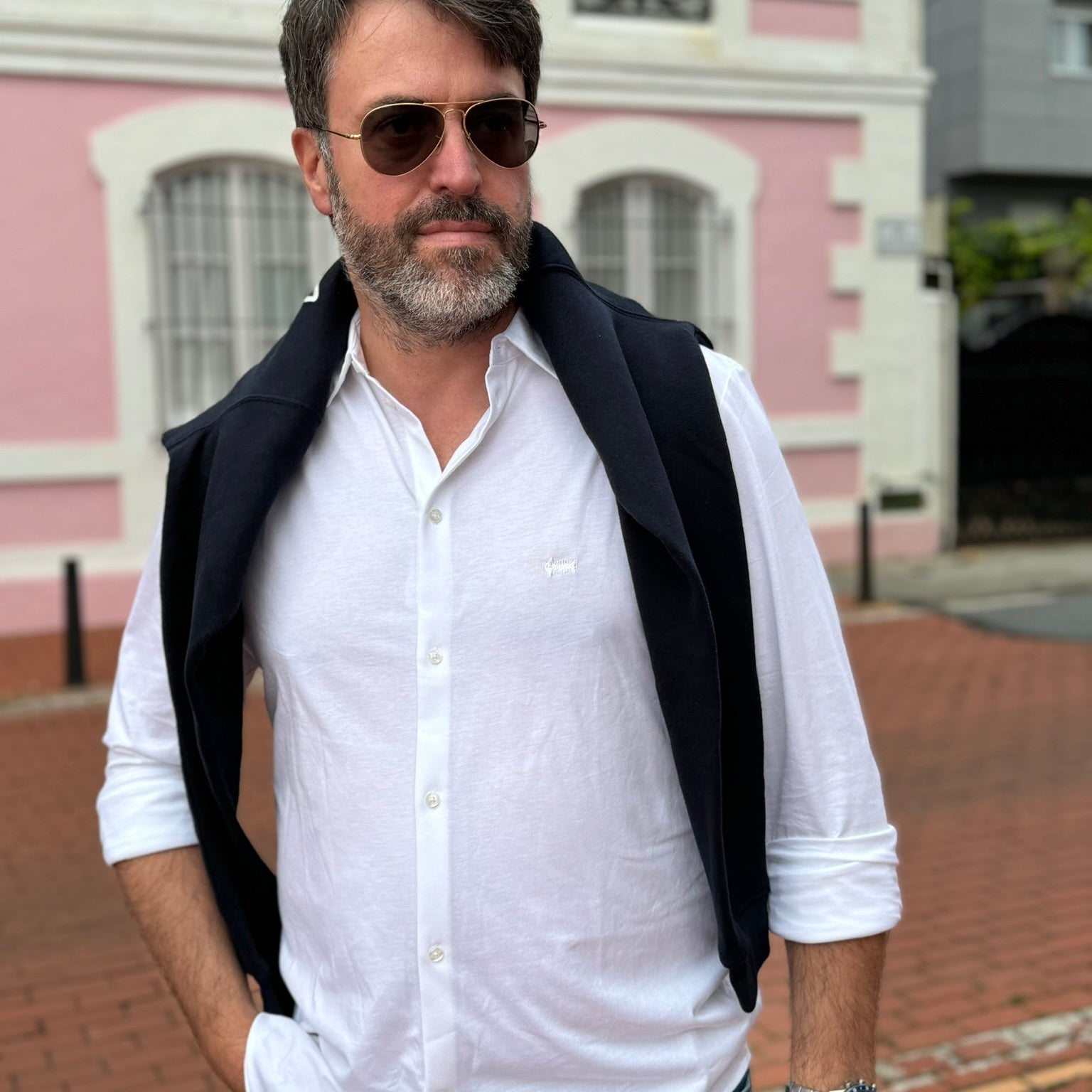 Camisa blanca (bordado MARINO)